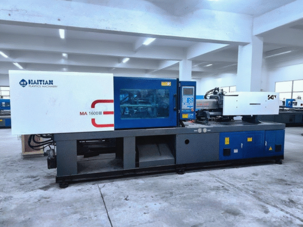 Original authentic injection molding machine